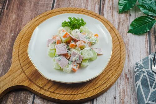 Salad su su